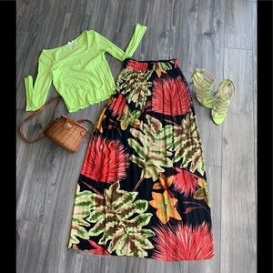 Vintage Floral boho festival midi skirt Career vacation cruise cottage core Sm.